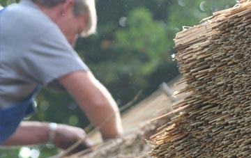 professional Clowance Wood thatchers